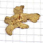 ピンバッジ・小さなアヒルの大きな愛の物語あひるのクワック ALFRED-JODOCUS-KWAK JAPAN NETHERLAND GERMANY