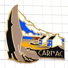 ピンバッジ・カルナック列石ブルターニュ世界遺産 CARNAC BRETAGNE MEGALITHE FRANCE