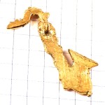 ピンバッジ・サックス楽器サクソフォン音楽ゴールド金色