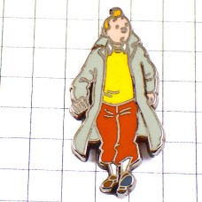 ピンバッジ・タンタン冒険旅行ステンカラーコート姿 TINTIN HERGE ピンバッジ・タンタン冒険旅行ステンカラーコート姿 TINTIN HERGE