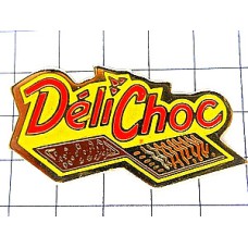 ピンバッジ・チョコレートのお菓子 DELI-CHOC